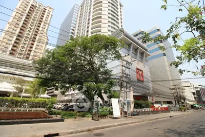  2 Bedrooms Condo at The Master Centrium Asoke Sukhumvit-3