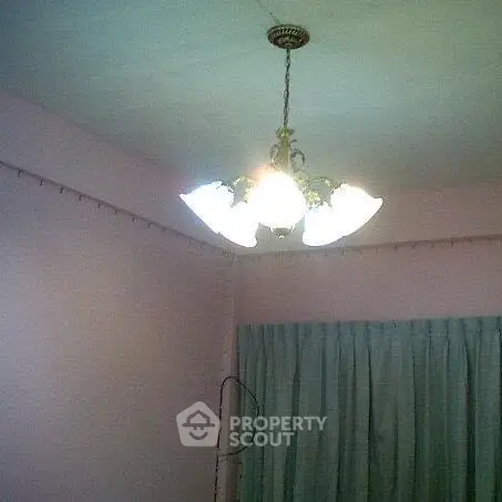 image_rental-5979281