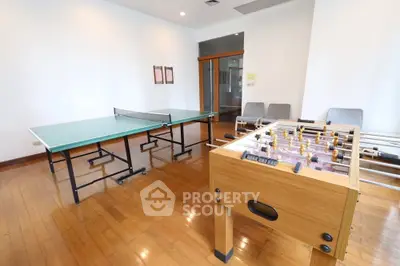  2 Bedrooms Condo at Langsuan Ville-4