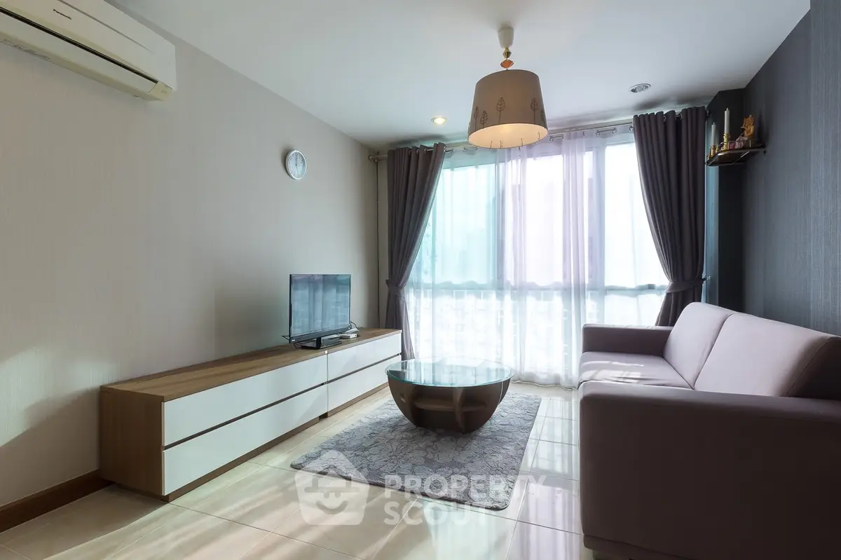 Fully Furnished 1 Bedroom Condo at Dsign Condo Ratchada-1