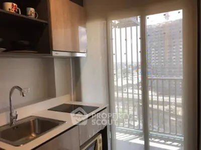  1 Bedroom Condo at The Base Phetkasem-4