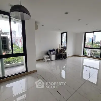 image_rental-14893619