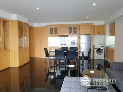 Fully Furnished 3 Bedrooms Condo at Diamond Tower Condominium Livingroom