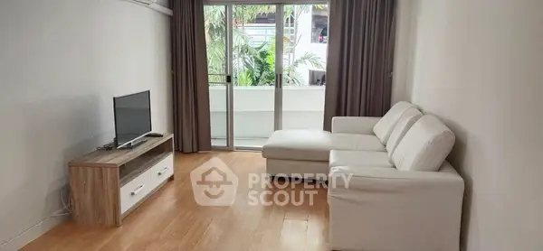 image_rental-5279736