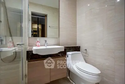 Modern bathroom with sleek fixtures and elegant tile design
