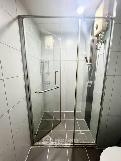 2064365-2-Photoroom.png