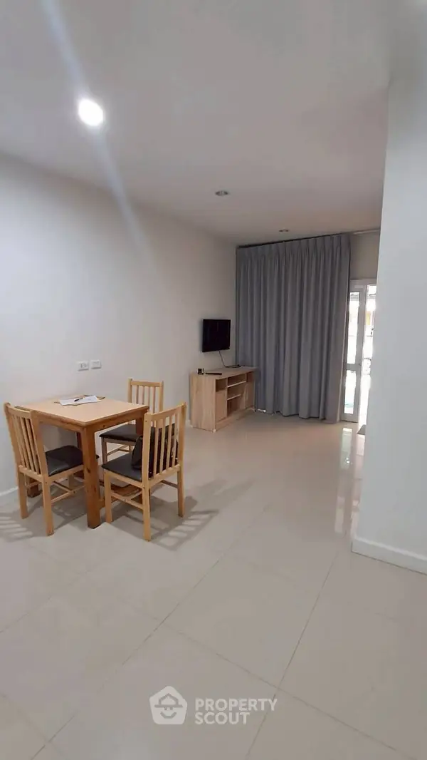 image_rental-26939201