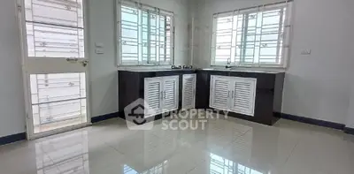 Screenshot 2025-12-21 203253.png