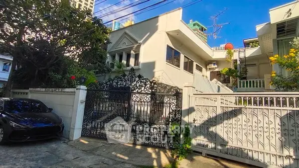 image_rental-17238067