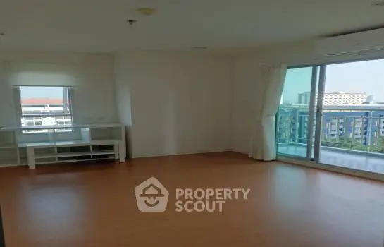 image_rental-10947697