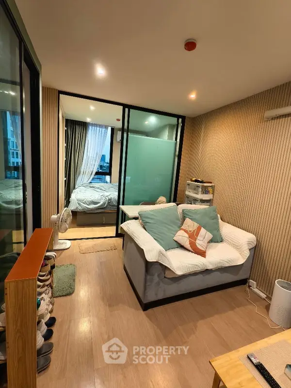 image_rental-28847118