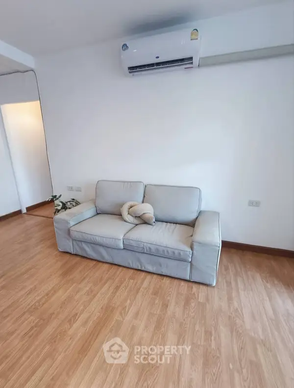 image_rental-28886633