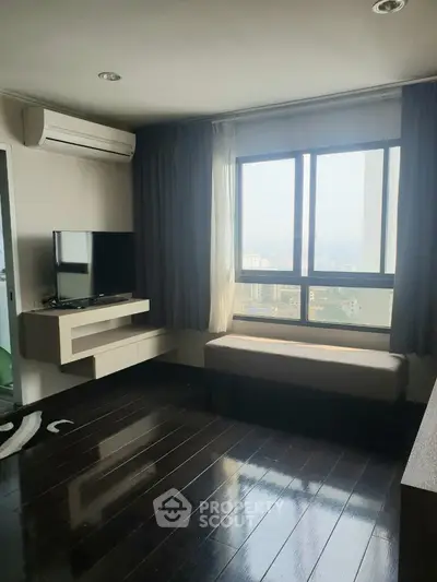2 Bedrooms Condo at Lumpini Ville Sukhumvit 77 2-8