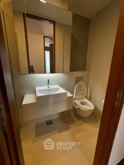 Modern bathroom with sleek fixtures and elegant design