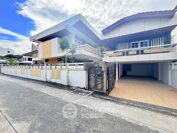 image_rental-27667406