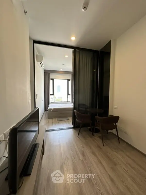 image_rental-10643661