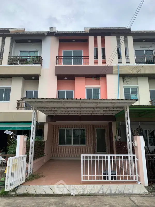 image_rental-6484511