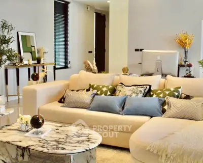 Screenshot 2568-11-13 at 19.51.26.jpg