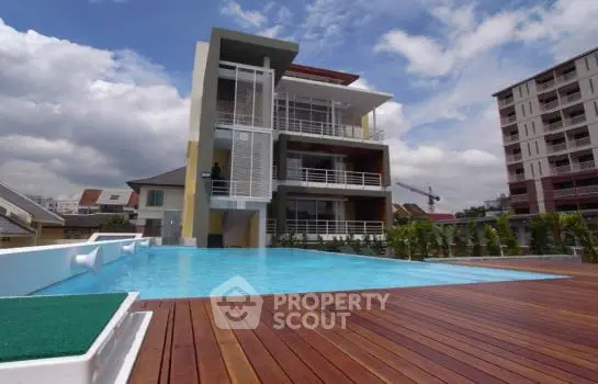 image_rental-2045774