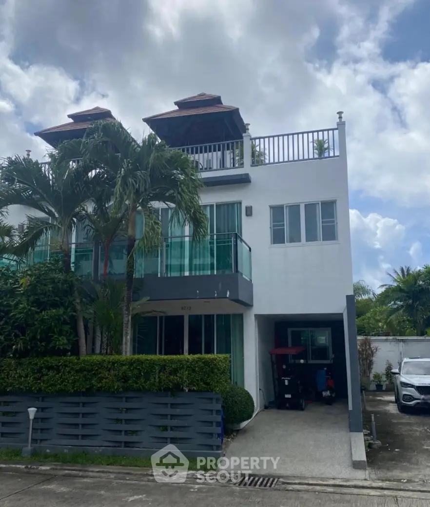 Screenshot 2568-11-01 at 15.50.48.jpg