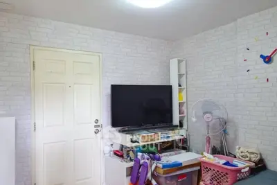 image_rental-28083750