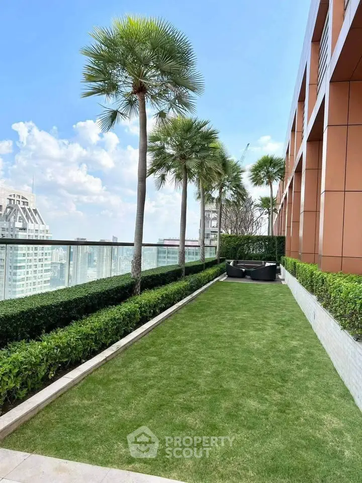 Luxurious rooftop garden with stunning city views and lush greenery, perfect for relaxation and entertainment.