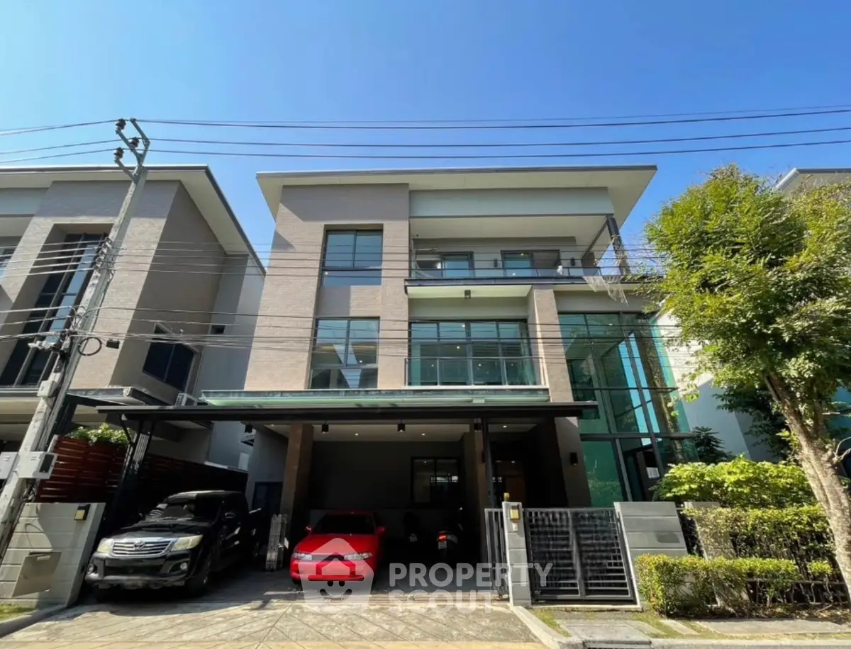 Screenshot 2568-02-24 at 15.10.03.jpg