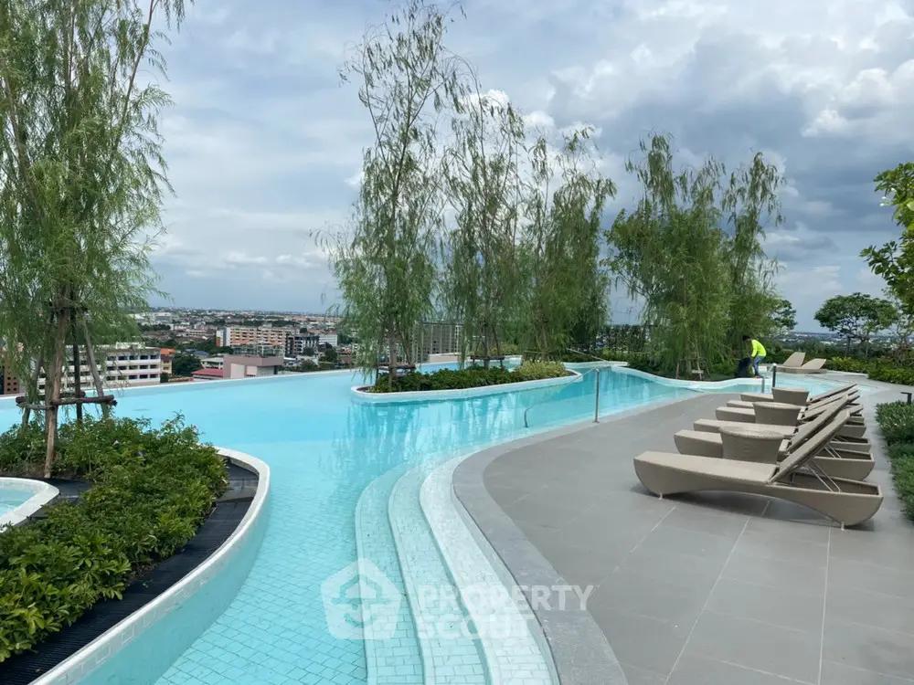  1 Bedroom Condo at The Base Saphanmai-1