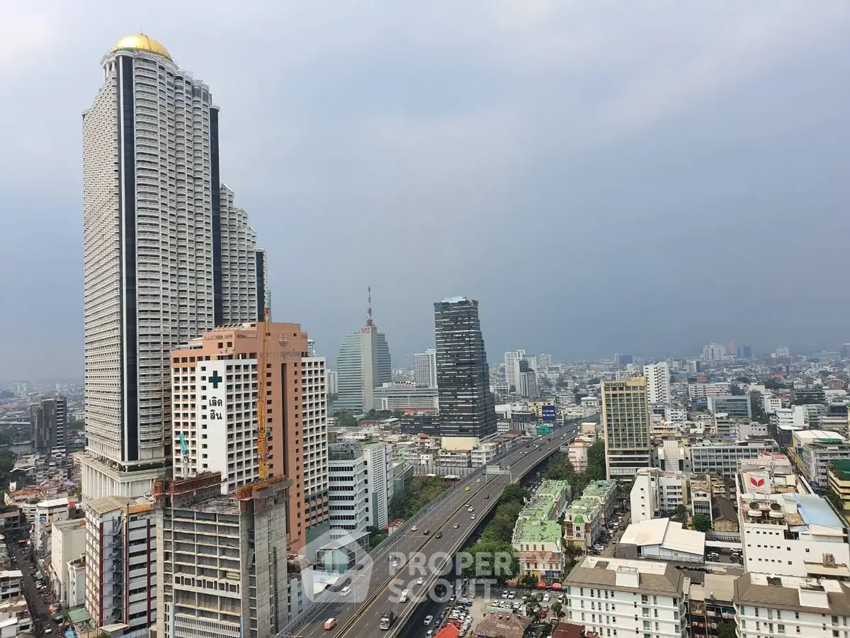 Stunning cityscape view with towering skyscrapers and bustling urban landscape.