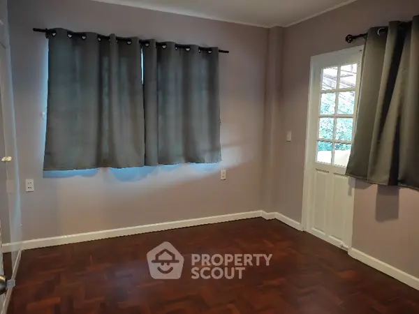 image_rental-5980319