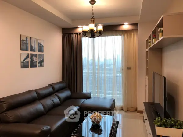 image_rental-5264683