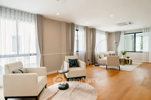 image_rental-26078551