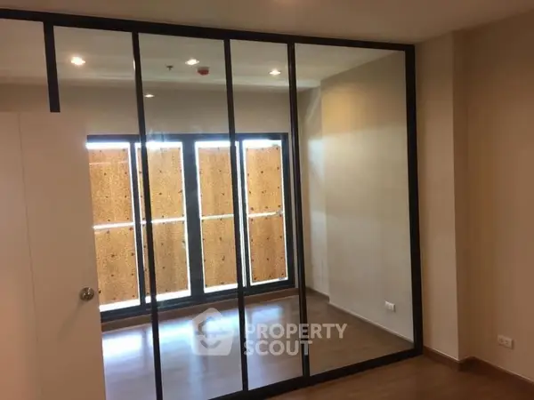 image_rental-6650840