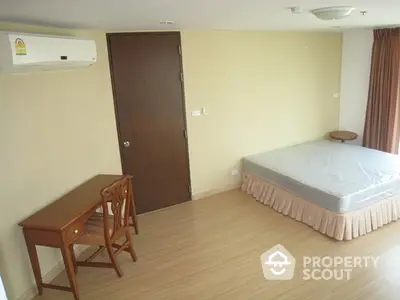  2 Bedrooms Apartment at P W T Mansion-2