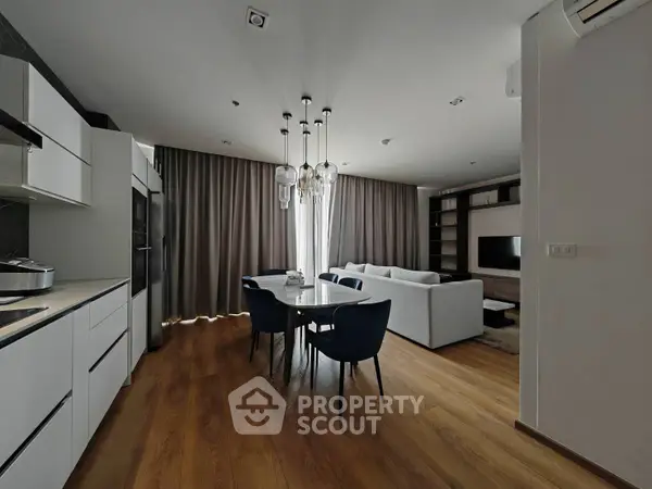 image_rental-29984921