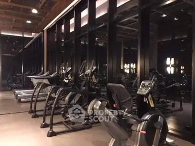 Fully Furnished 1 Bedroom Condo at Chewathai Residence-2