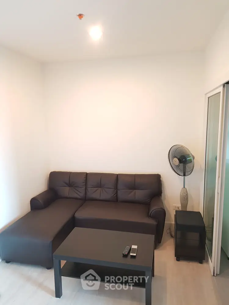  1 Bedroom Condo at Aspire Sathorn Thapa-1