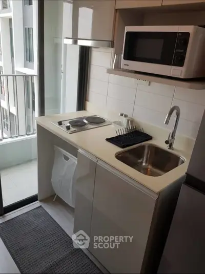  1 Bedroom Condo -2