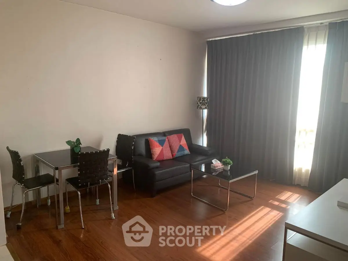 Cozy living room with modern furniture and natural light