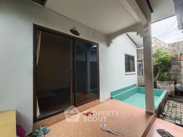 image_rental-19045080