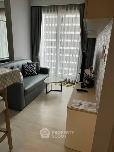 image_rental-27048475