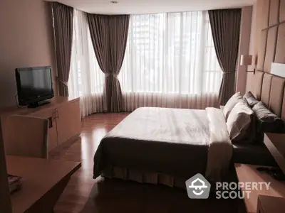  2 Bedrooms Condo -3