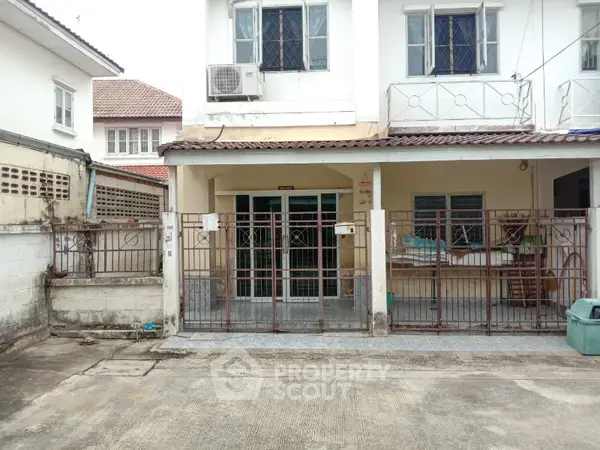 image_rental-8315500