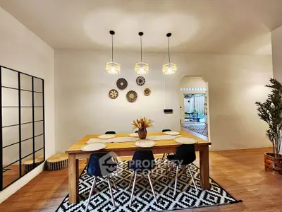 image_rental-31597116