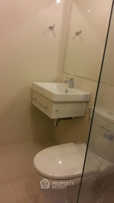  1 Bedroom Condo at Life Pinklao-4
