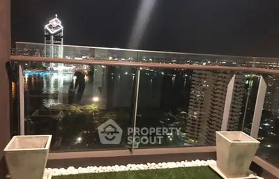 Fully Furnished 2 Bedrooms Condo at Starview Rama 3-5