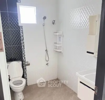 Screenshot_16-9-2025_193459_check.propertyscout.co.th.jpeg