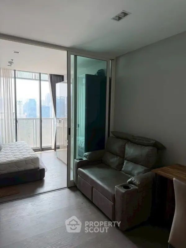 image_rental-30098796