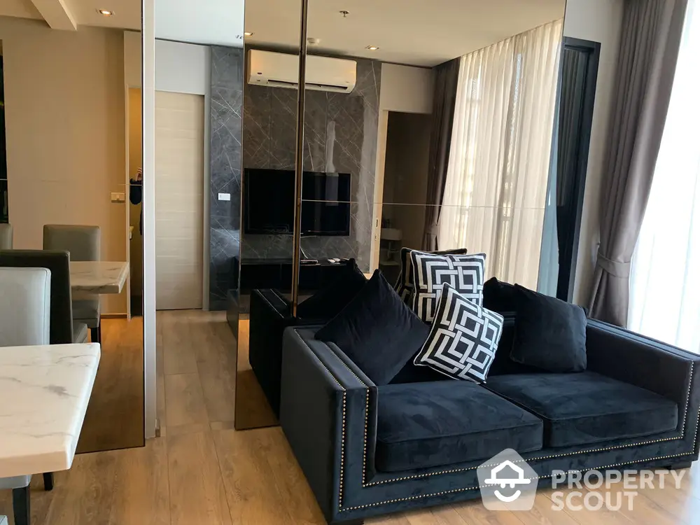  2 Bedrooms Condo at Park Origin Phrom Phong-1