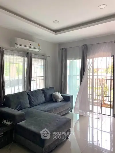 image_rental-27980870